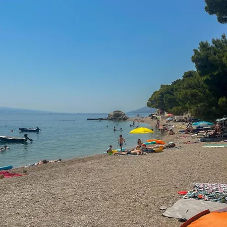 Erstic 3 - By Guide Apartman *